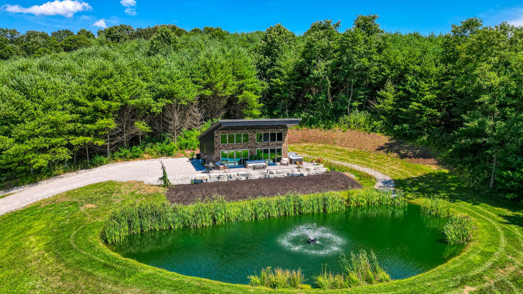 forester-eco-luxe-cabin-for-2-ohio-luxury-lodging